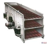 　新鄉(xiāng)市三鑫電機(jī)制造有限公司是一家專業(yè)設(shè)計(jì)、開發(fā)電機(jī)的公司。公司鑄造、機(jī)加工、設(shè)計(jì)、開發(fā)及生產(chǎn)各類特種電動(dòng)機(jī)于一體，具有雄厚的產(chǎn)品開發(fā)能力，擁有先進(jìn)的生產(chǎn)和檢測(cè)設(shè)備，已全面通過最新版ISO9001：2000國(guó)際質(zhì)量管理體系認(rèn)證。公司主要生產(chǎn)YZS、YZU系列振動(dòng)源三相異步電動(dòng)機(jī)及派生系列YZVP系列振動(dòng)電機(jī)、YZO系列振動(dòng)電機(jī)、JZO振動(dòng)電機(jī)、Y系列電機(jī)和YCT電磁調(diào)速電機(jī)等系列產(chǎn)品及工業(yè)氣泵打碼